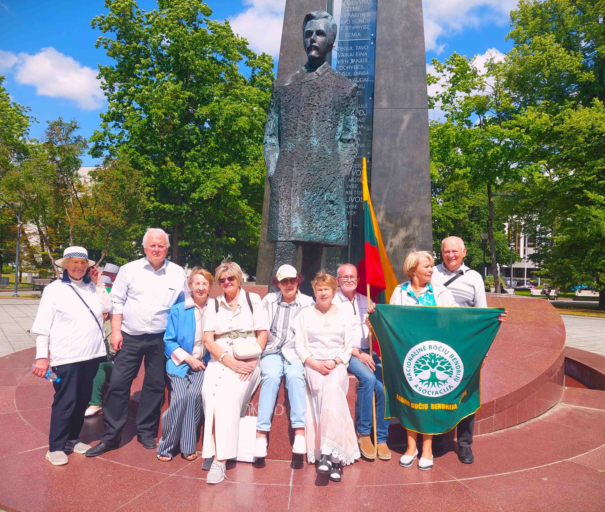 Kauno Vytis su mitingo organizatoriais